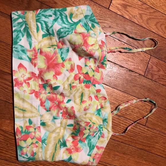 AE crop top and skirt - Picture 3 of 5